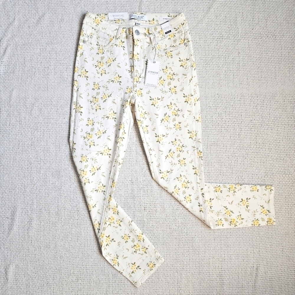 Judy Blue Mid Rise Wildflower Split Hem Skinny Jeans Stretch Neutral Various NEW - Picture 3 of 15